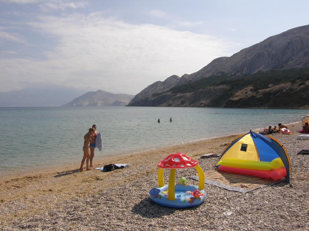 Apartment Sersic Baška Buitenkant foto